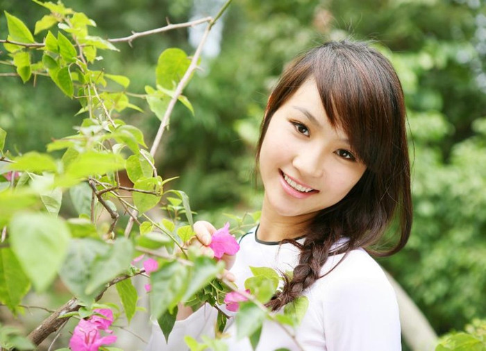 Thanh Huyền là một người hòa đồng và vui vẻ. Tham gia cuộc thi, Huyền mong muốn được kết bạn với mọi người.