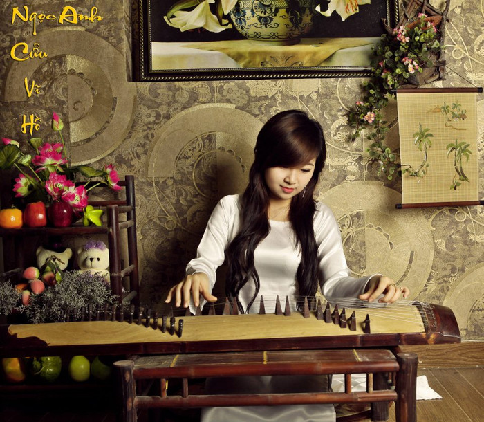 Là một người năng động, nhanh nhẹn, yêu thích các bộ môn nghệ thuật. Đặc biệt là thời trang và diễn xuất.