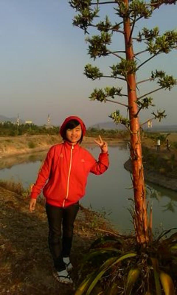 Châm ngôn sống của Quyên là : "Không có gì là không thể".