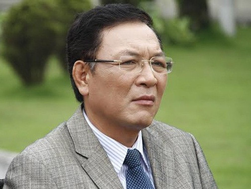 Bộ trưởng Phạm Vũ Luận đang đối mặt với một loạt khó khăn của ngành giáo dục. Bộ trưởng Phạm Vũ Luận đang đối mặt với một loạt khó khăn của ngành giáo dục.