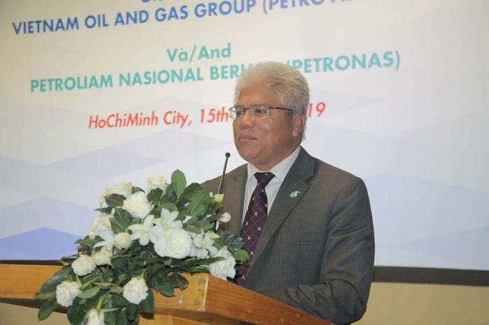 Ông Maliki Kamal Yasin, Phó Tổng giám đốc Petronas phát biểu. Ông Maliki Kamal Yasin, Phó Tổng giám đốc Petronas phát biểu.