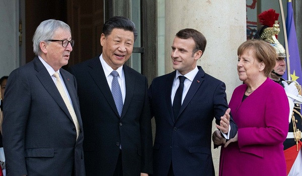 Chủ tịch Trung Quốc Tập Cận Bình cùng với Thủ tướng Đức Angela Merkel, Tổng thống Pháp Emmanuel Macron và Chủ tịch Hội đồng châu Âu Jean-Claude Juncker (Ảnh: asianews). Chủ tịch Trung Quốc Tập Cận Bình cùng với Thủ tướng Đức Angela Merkel, Tổng thống Pháp Emmanuel Macron và Chủ tịch Hội đồng châu Âu Jean-Claude Juncker (Ảnh: asianews).