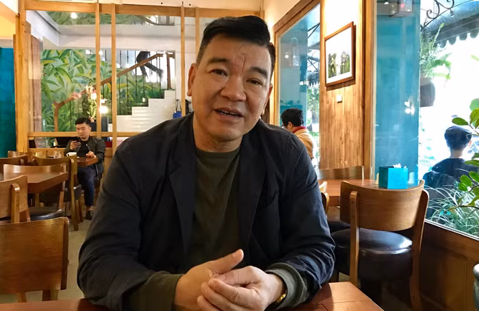 Ông Nguyễn Ngọc Bảo bày tỏ sự vui mừng và tin tưởng vào vai trò quan trọng của Chủ tịch Quốc hội Vương Đình Huệ sẽ tạo nên nhiều dấu ấn đổi mới hoạt động của Quốc hội, thúc đẩy mạnh mẽ phát triển kinh tế đất nước. ảnh: Ngọc Quang.