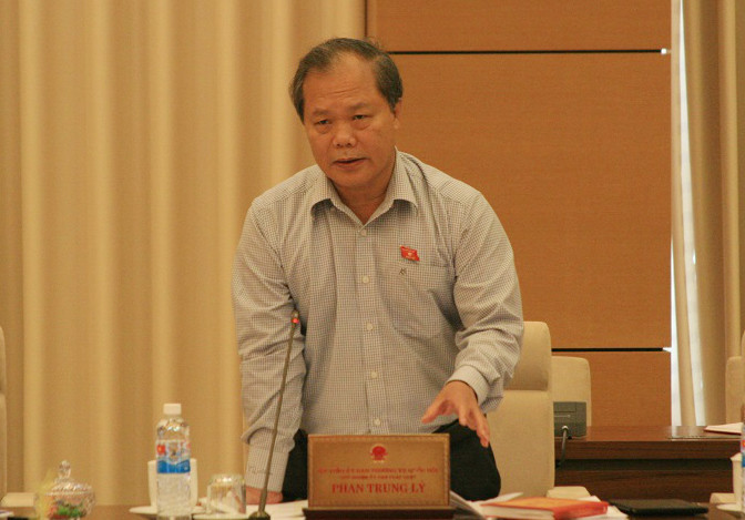 "Thuế cũng điều tra, chứng khoán cũng điều tra... thì điều tra loạn à” ảnh 2 "Thuế cũng điều tra, chứng khoán cũng điều tra... thì điều tra loạn à” ảnh 2