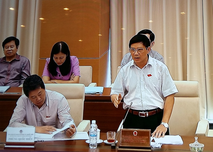 Ông Nguyễn Văn Hiện - Chủ nhiệm Ủy ban Tư pháp đề nghị phải tách biệt rõ hoạt động điều tra với tạm giữ, tạm giam. ảnh: Ngọc Quang. Ông Nguyễn Văn Hiện - Chủ nhiệm Ủy ban Tư pháp đề nghị phải tách biệt rõ hoạt động điều tra với tạm giữ, tạm giam. ảnh: Ngọc Quang.