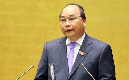 Phó Thủ tướng Nguyễn Xuân Phúc chủ trì xét duyệt hồ sơ đặc xá. ảnh: Trung tâm báo chí Quốc hội. Phó Thủ tướng Nguyễn Xuân Phúc chủ trì xét duyệt hồ sơ đặc xá. ảnh: Trung tâm báo chí Quốc hội.