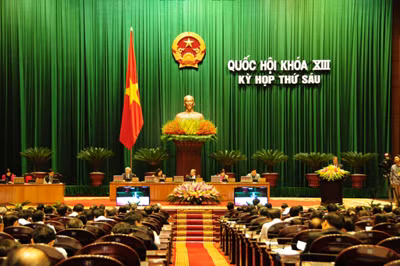 Kỳ họp thứ 6 Quốc hội khóa 13 đã thông qua bản Hiến pháp 2013.