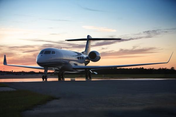 G650 có tầm bay lên đến 7.000 hải lý, tức nó có thể bay từ New Yorrk đến Bắc Kinh mà không cần nghỉ. Đây là yếu tố ghi điểm của loại máy bay với các doanh nhân bận rộn.