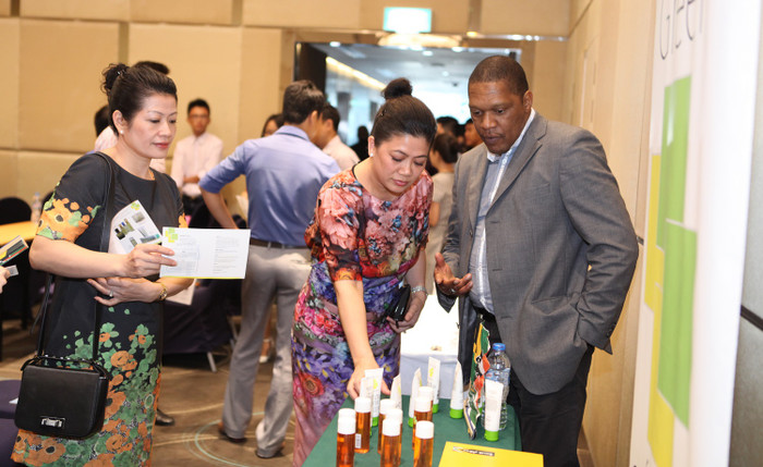 Bà Đỗ Thị Kim Liên đã tổ nhiều chương trình kết nối các doanh nghiệp Việt Nam và Nam Phi. Bà Đỗ Thị Kim Liên đã tổ nhiều chương trình kết nối các doanh nghiệp Việt Nam và Nam Phi.