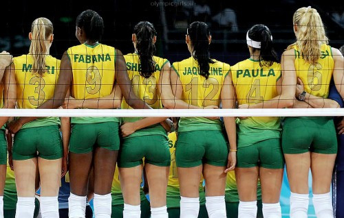 Năm 2012, Jaqueline Carvalho đã giành được danh hiệu chủ công xuất sắc nhất thế giới. Năm 2012, Jaqueline Carvalho đã giành được danh hiệu chủ công xuất sắc nhất thế giới.