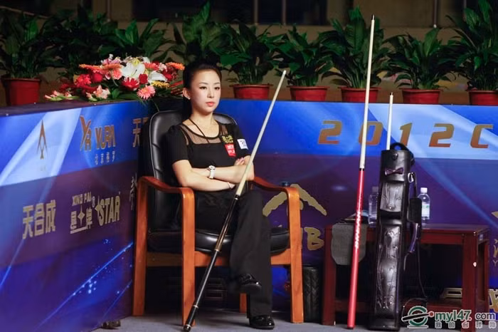 Ngoài tài năng trên bàn đấu thì Pan Xiaoting cũng nổi tiếng nhờ vẻ đẹp trời phú khiến đấng mày râu phải mê mẩn