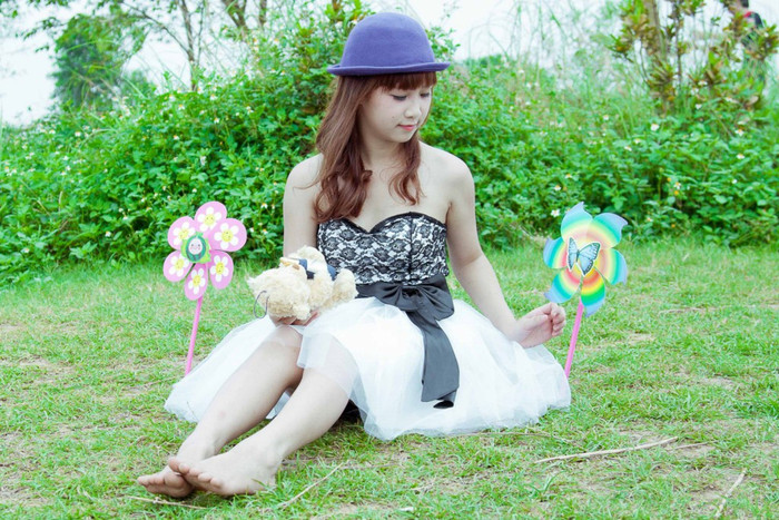 Chi thích chụp ảnh,vẽ,hát.