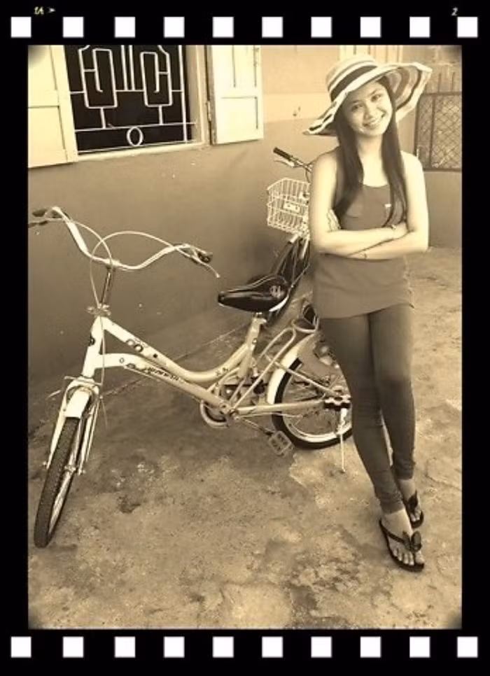 Bạn đã từng đạt giải nhì cuộc thi kể chuyện về Bác hồ toàn tỉnh,hiện tại bạn đang là MC trường THPT Pleiku.