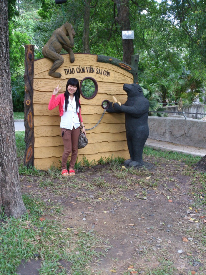 Nguyên sinh ra và lớn lên tại vùng biển Long Hải-Vũng Tàu, nên Nguyên rất yêu biển, Nguyên rất thích đi dạo trên biển Nguyên sinh ra và lớn lên tại vùng biển Long Hải-Vũng Tàu, nên Nguyên rất yêu biển, Nguyên rất thích đi dạo trên biển