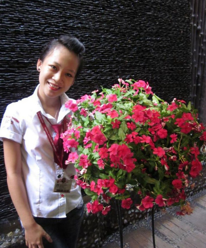 Phương châm sống của Dung là : đời thay đổi khi chúng ta thay đổi