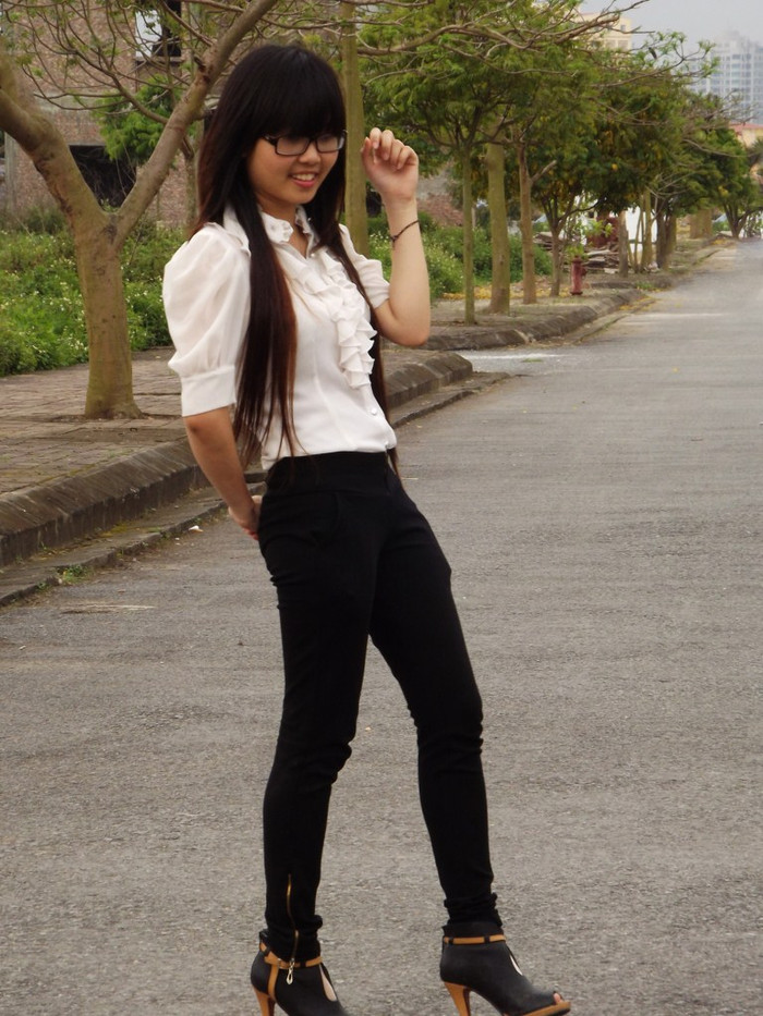 Quỳnh không thích con gái quá hiền hay khóc.