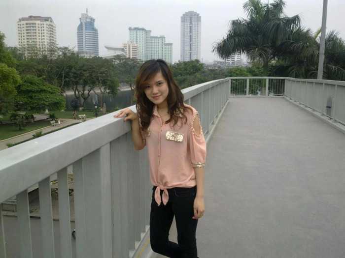 Quỳnh Anh là một người hòa đồng,hoạt bát,vui vẻ.