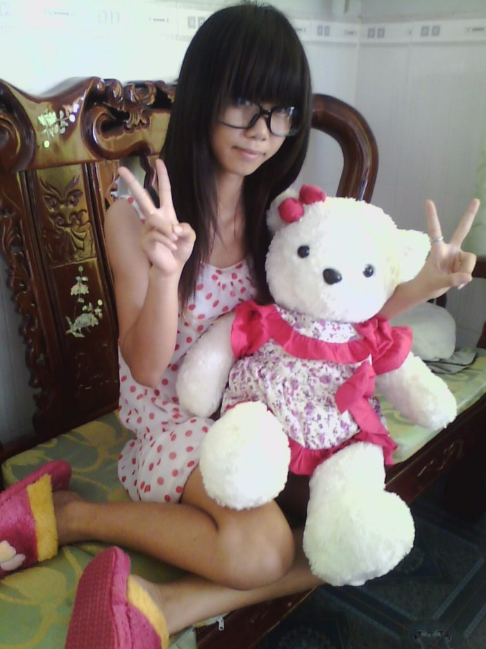 Ước mơ của Quỳnh là vào đại học ,sẽ thành công trong công việc và sự nghiệp mình đã lựa chọn. Ước mơ của Quỳnh là vào đại học ,sẽ thành công trong công việc và sự nghiệp mình đã lựa chọn.