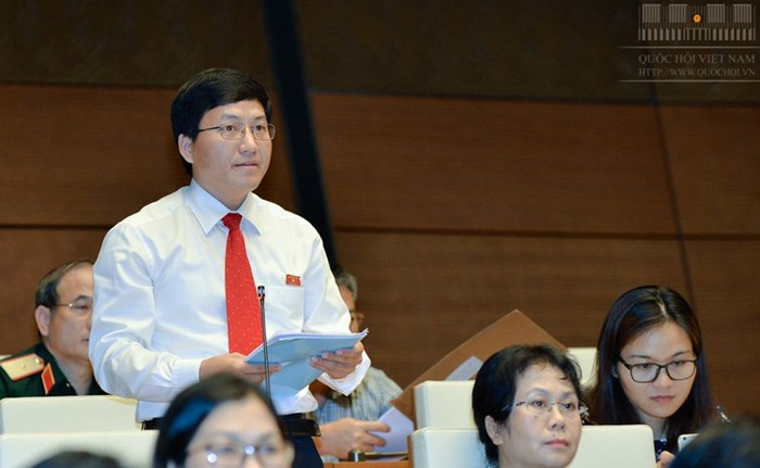 Đại biểu Quốc hội Mùa A Vảng đề nghị cần có giải pháp phù hợp để tăng chiều cao trung bình của thanh niên Việt Nam. ảnh: quochoi.vn Đại biểu Quốc hội Mùa A Vảng đề nghị cần có giải pháp phù hợp để tăng chiều cao trung bình của thanh niên Việt Nam. ảnh: quochoi.vn