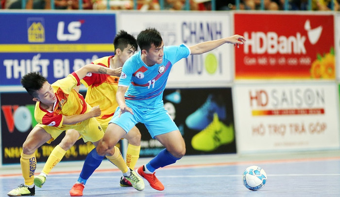 Giải Vô địch quốc gia HDBank Futsal 2017 là một giải đấu chất lượng luôn thu hút được số lượng khán giả hâm mộ rất lớn. Giải Vô địch quốc gia HDBank Futsal 2017 là một giải đấu chất lượng luôn thu hút được số lượng khán giả hâm mộ rất lớn.