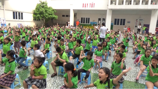 Học sinh Trường Tiểu học I-Sắc-Niu-Tơn được học tập trong môi trường thân thiện, hiện đại. ảnh: ngs.edu.vn Học sinh Trường Tiểu học I-Sắc-Niu-Tơn được học tập trong môi trường thân thiện, hiện đại. ảnh: ngs.edu.vn