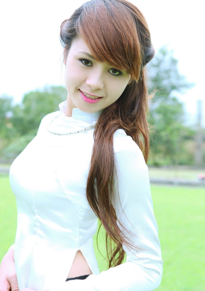 Địa chỉ facebook của Hoa là : Cún Xinh. Hoa cao 1m65,5, nặng 49kg. Sở thích: Tham gia các hoạt động tập thể , Shoping , chụp ảnh.... Địa chỉ facebook của Hoa là : Cún Xinh. Hoa cao 1m65,5, nặng 49kg. Sở thích: Tham gia các hoạt động tập thể , Shoping , chụp ảnh....