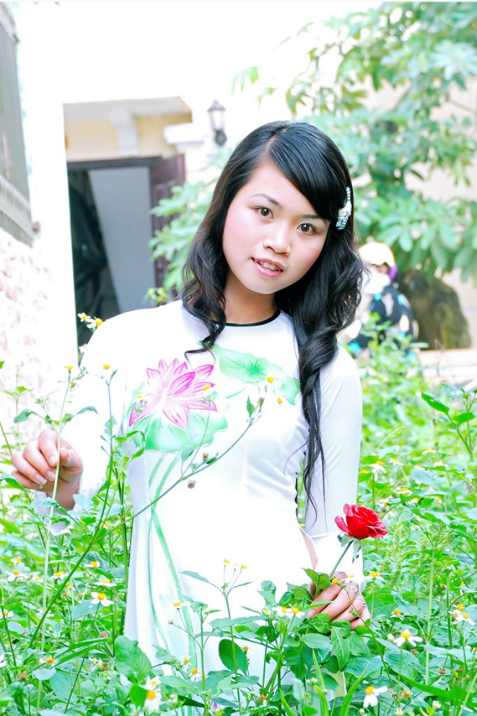 Huyền là một người khá lãng mạn. Huyền nghĩ mọi vùng miền có những vẻ đẹp riêng, cũng như mọi người lại có những nét đẹp khác nhau. Huyền mong muốn qua chương trình này Huyền được giao lưu với các bạn nữ sinh Việt Nam