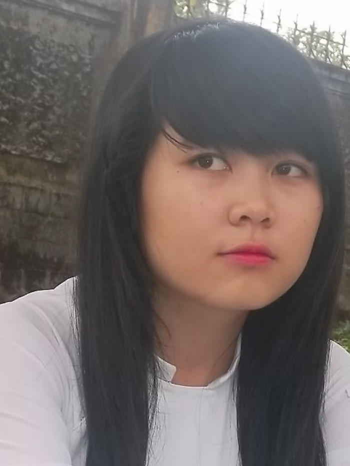 Vi rất thích màu xanh da trời và thích có nhiều bạn