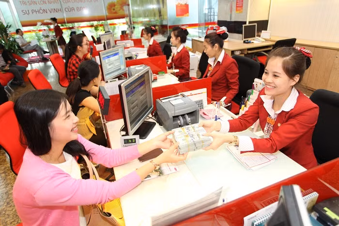 Dịch vụ của HD Bank ngày càng được đông đảo khách hành tín nhiệm. ảnh: hdbank.