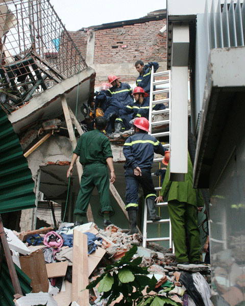 "Thần đèn" Khánh nhận định: Cần phải có chuyên môn sâu thì mới xử lý tốt những sự cố như thế này "Thần đèn" Khánh nhận định: Cần phải có chuyên môn sâu thì mới xử lý tốt những sự cố như thế này