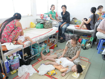 Số ca mắc TCM tăng đột biến trong thời gian gần đây