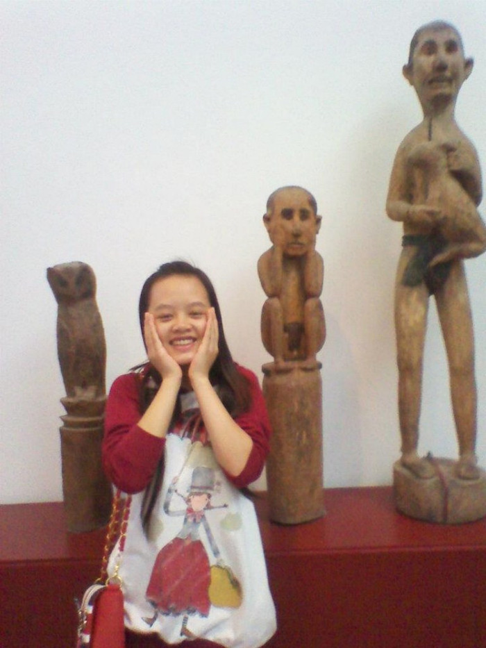 Tiên thích tham gia các hoạt động xã hội và đi du lịch để khám phá các vùng đất mới.