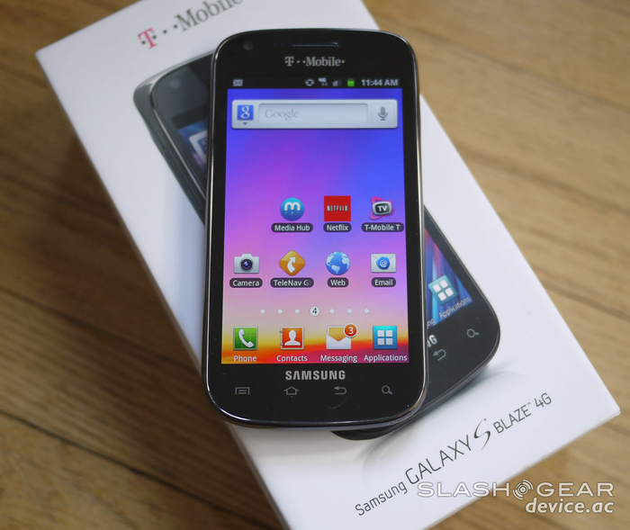 Chiếc điện thoại này hoạt động trên nền tảng hệ điều hành Android 2.3.6 GingerBeard Chiếc điện thoại này hoạt động trên nền tảng hệ điều hành Android 2.3.6 GingerBeard