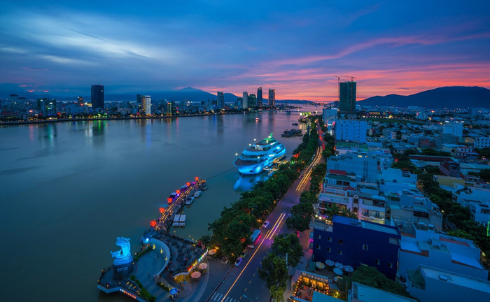 Đà Nẵng có triển vọng lọt vào danh sách những thành phố du lịch nổi tiếng thế giới nếu phát triển kinh tế đêm. ảnh: NA. Đà Nẵng có triển vọng lọt vào danh sách những thành phố du lịch nổi tiếng thế giới nếu phát triển kinh tế đêm. ảnh: NA.