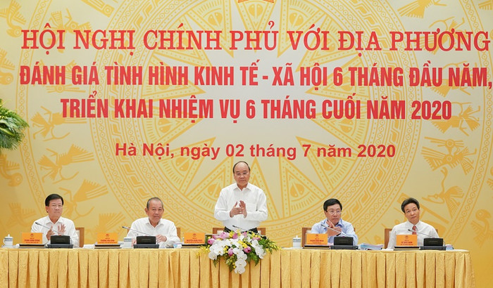 Thủ tướng Nguyễn Xuân Phúc chủ trì họp trực tuyến với các địa phương ngày 2/7/2020. ảnh: VGP. Thủ tướng Nguyễn Xuân Phúc chủ trì họp trực tuyến với các địa phương ngày 2/7/2020. ảnh: VGP.