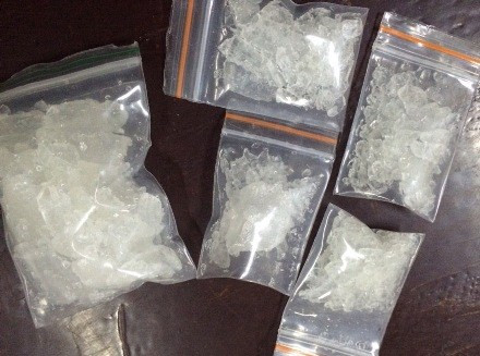 Ngăn chặn ngay tình trạng học sinh lên facebook mua Shisha ảnh 2