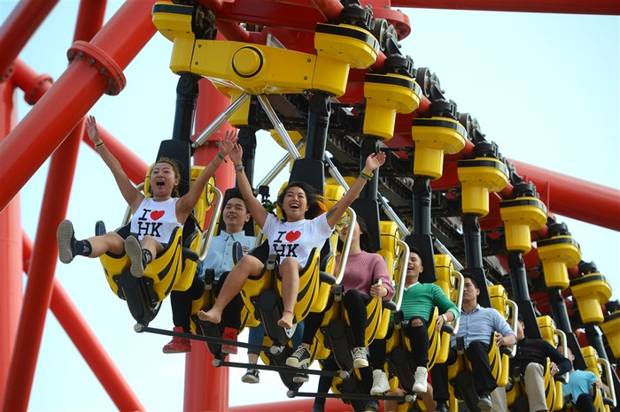 Nhiều trò chơi hiện đại trên thế giới sẽ có tại Dragon Park. Nhiều trò chơi hiện đại trên thế giới sẽ có tại Dragon Park.