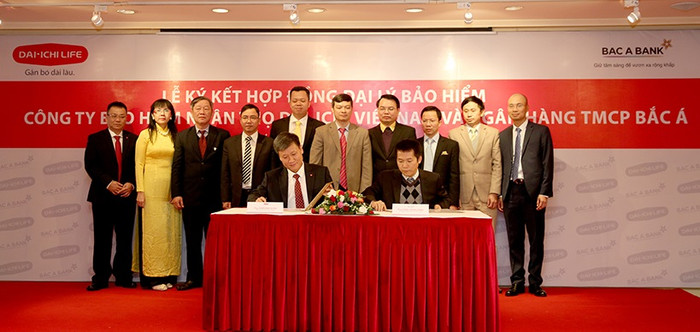 Bac A Bank hợp tác với Bảo hiểm nhân thọ Dai-Ichiy sẽ đem đến cho khách hàng của BAC A BANK những giải pháp bảo hiểm toàn diện. Bac A Bank hợp tác với Bảo hiểm nhân thọ Dai-Ichiy sẽ đem đến cho khách hàng của BAC A BANK những giải pháp bảo hiểm toàn diện.