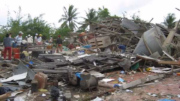 Chính phủ ban hành Nghị định số 2/2017/NĐ-CP về cơ chế, chính sách hỗ trợ sản xuất nông nghiệp để khôi phục sản xuất vùng bị thiệt hại do thiên tai, dịch bệnh.