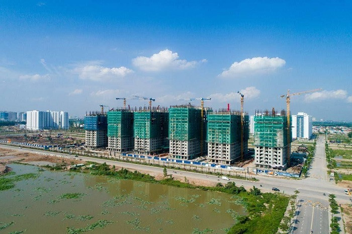 Tổ hợp 06 chung cư B1 – HH03 tiếp giáp với tuyến đường 70 Tây Nam. Tổ hợp 06 chung cư B1 – HH03 tiếp giáp với tuyến đường 70 Tây Nam.