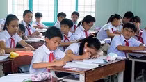 Học 2 buổi/ngày ở bậc tiểu học (Ảnh minh họa: TT)