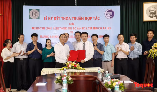 Lễ ký kết giữa hai đơn vị. Lễ ký kết giữa hai đơn vị.