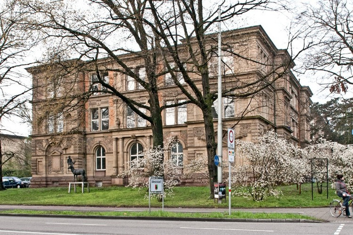 Karlsruhe, Akademie der bildenden Künste Karlsruhe (Academy of Arts) Karlsruhe, Akademie der bildenden Künste Karlsruhe (Academy of Arts)