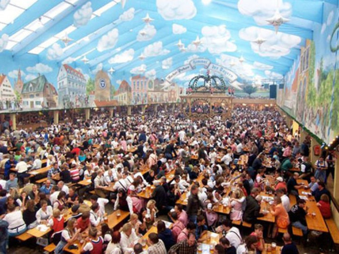 Lễ hội bia Oktoberfest