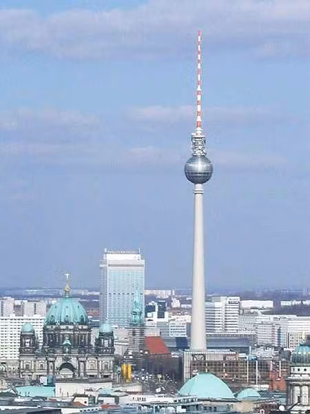 Tháp truyền hình Berlin