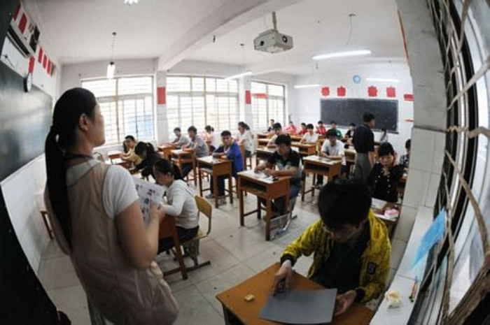 Quang cảnh một phòng thi ở tỉnh An Huy. (Ảnh: Dantri) Quang cảnh một phòng thi ở tỉnh An Huy. (Ảnh: Dantri)