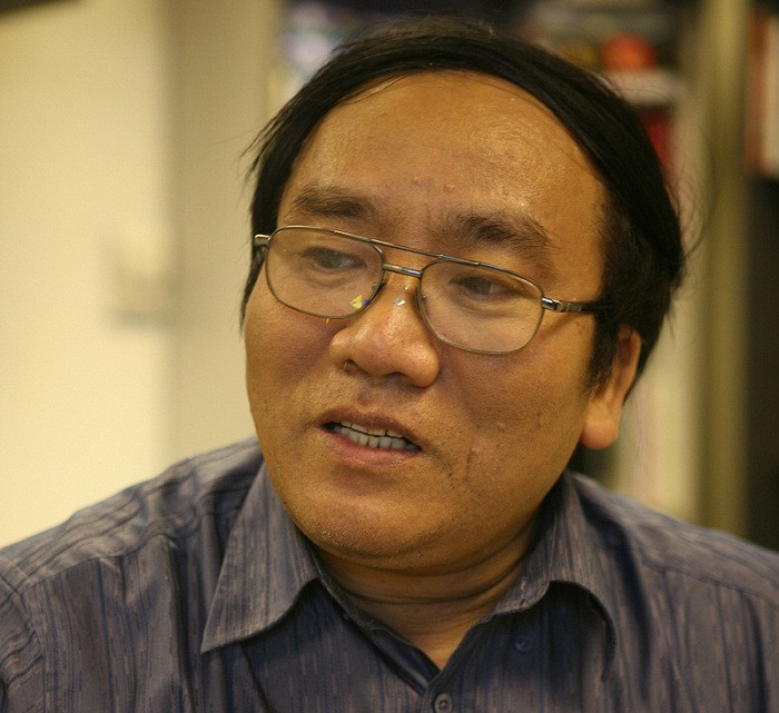 Nhà thơ Trần Đăng Khoa: Không thể yêu nước một cách mù quáng và dại dột. Nhà thơ Trần Đăng Khoa: Không thể yêu nước một cách mù quáng và dại dột.