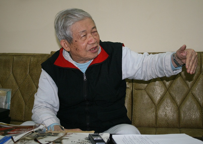 Thiếu tướng, Anh hùng LLVT, GS.TSKH Bùi Đại: Chiến thắng Điện Biên Phủ có phần đóng góp rất lớn của lực lượng dân công. Ảnh: Ngọc Quang. Thiếu tướng, Anh hùng LLVT, GS.TSKH Bùi Đại: Chiến thắng Điện Biên Phủ có phần đóng góp rất lớn của lực lượng dân công. Ảnh: Ngọc Quang.