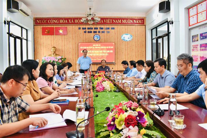 Đoàn công tác Bộ Giáo dục và Đào tạo, Công đoàn Giáo dục Việt Nam làm việc với ngành Giáo dục tỉnh Lạng Sơn ngày 15/9. Đoàn công tác Bộ Giáo dục và Đào tạo, Công đoàn Giáo dục Việt Nam làm việc với ngành Giáo dục tỉnh Lạng Sơn ngày 15/9.