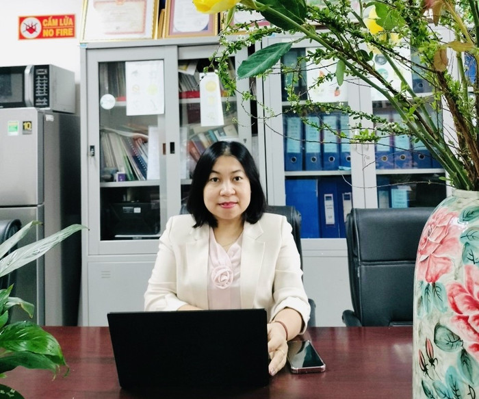 Tiến sĩ Lê Thanh Huyền - Trưởng Bộ môn Kiểm soát môi trường và an toàn thực phẩm, Khoa Môi trường, Trường Đại học Tài nguyên và Môi trường Hà Nội. (Ảnh: NVCC). Cô Huyền.jpg